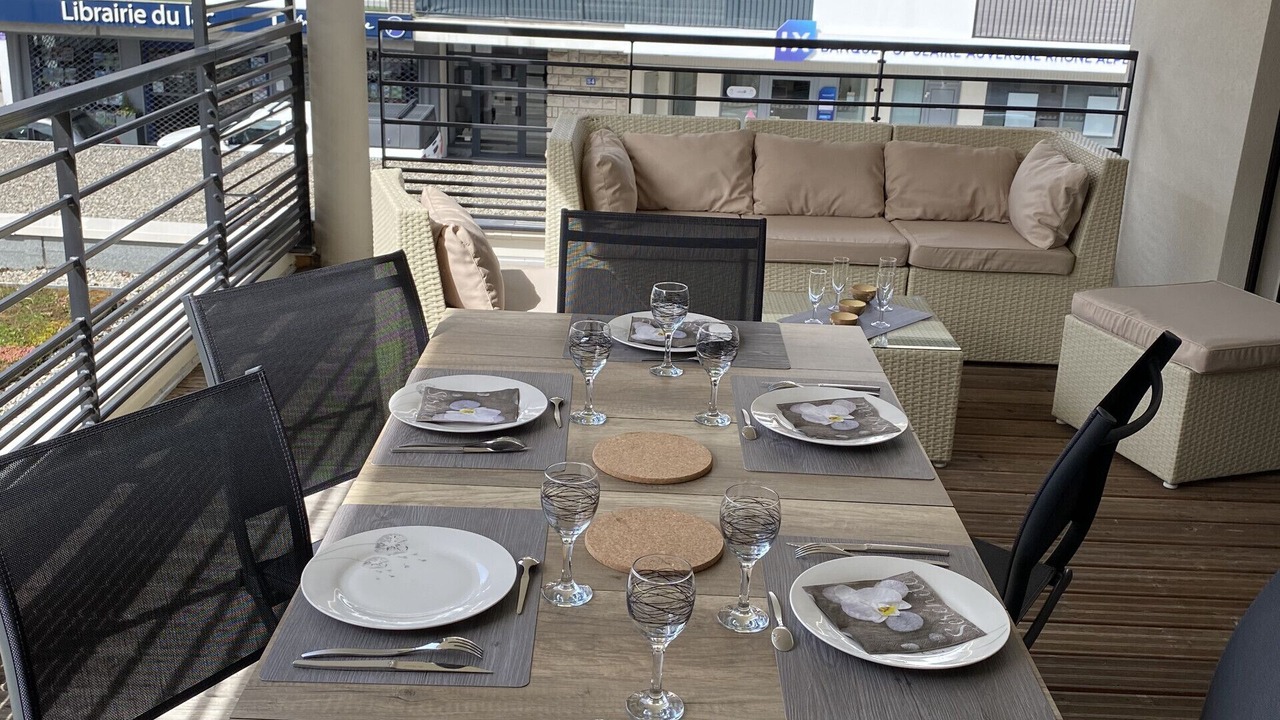 Photo of Patio Balcony in Saint-Jorioz
