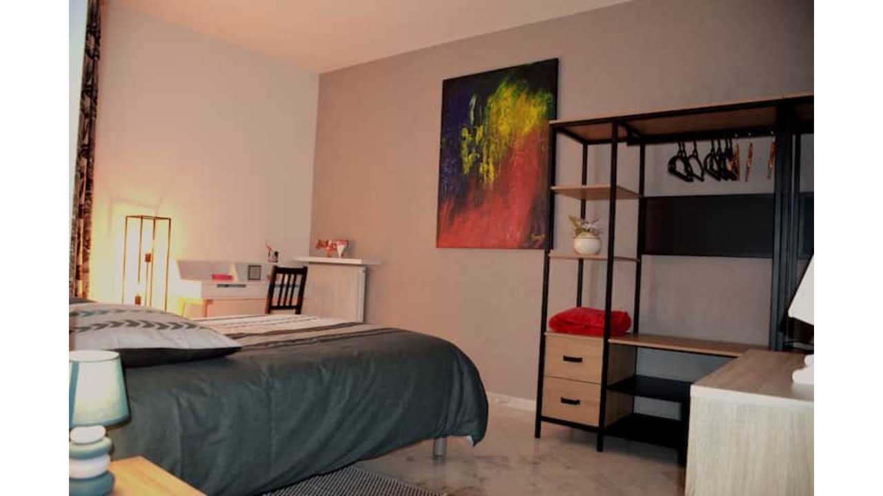 Photo of Bedroom in Troyes