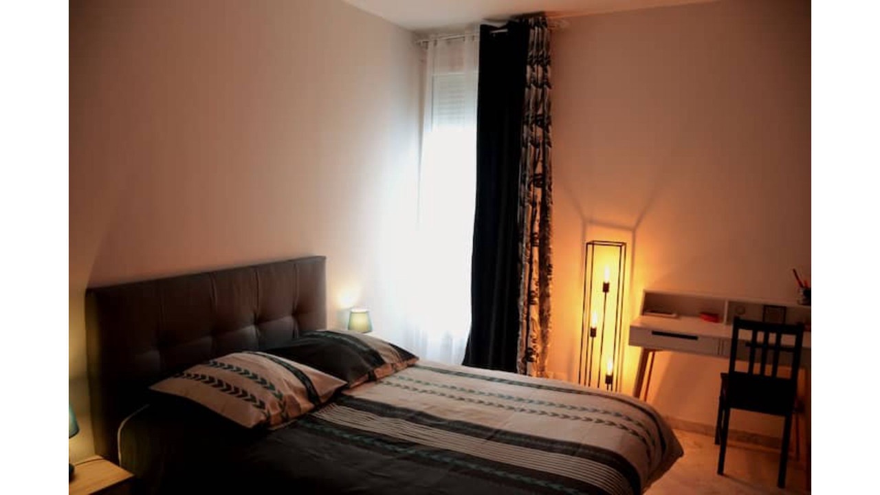 Photo of Bedroom in Troyes