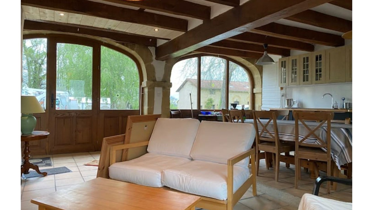 Photo of Livingroom in Monpardiac
