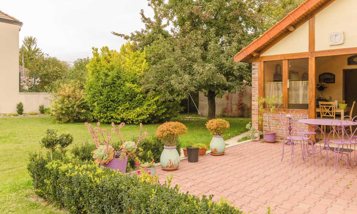 Photo of Outdoor in Maizieres-la-Grande-Paroisse