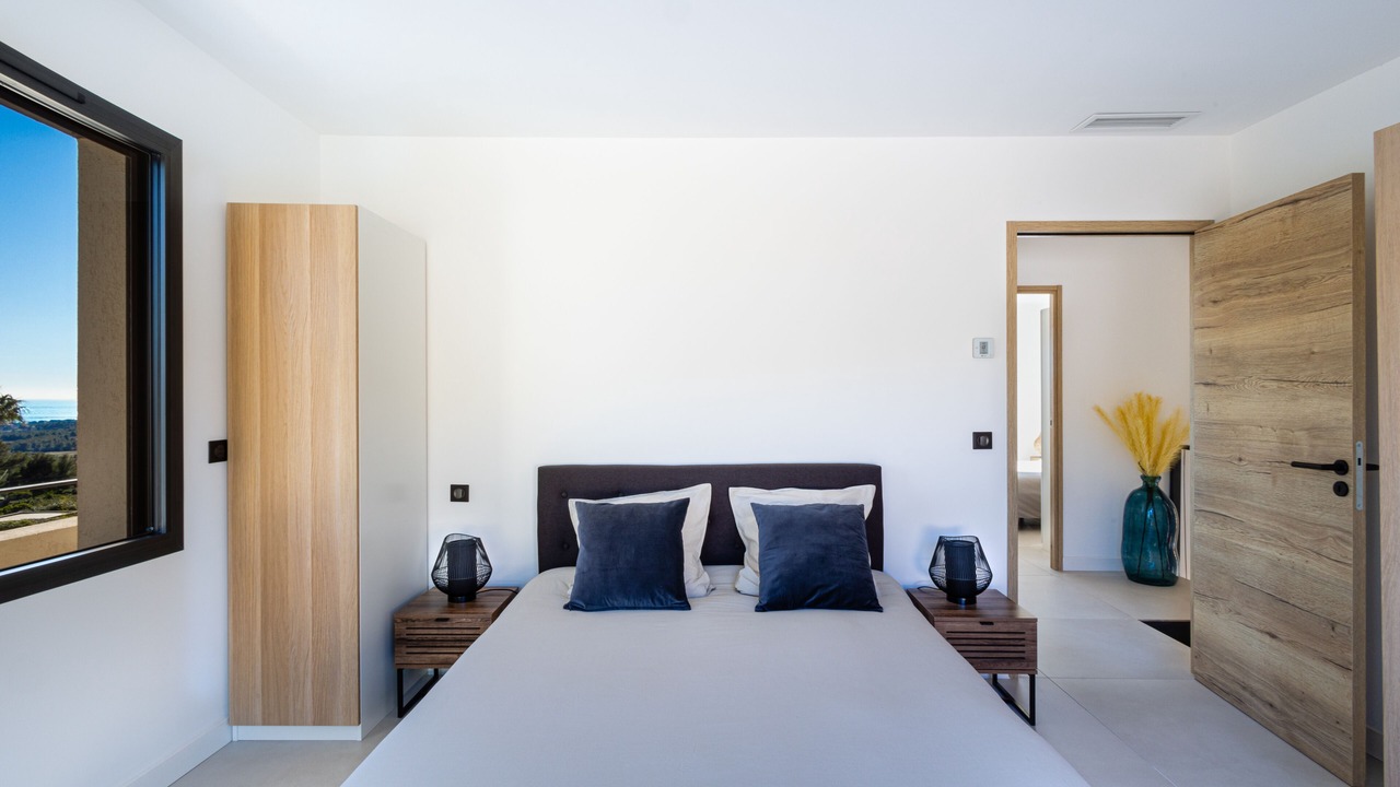 Photo of Bedroom in La Cadiere-d'Azur