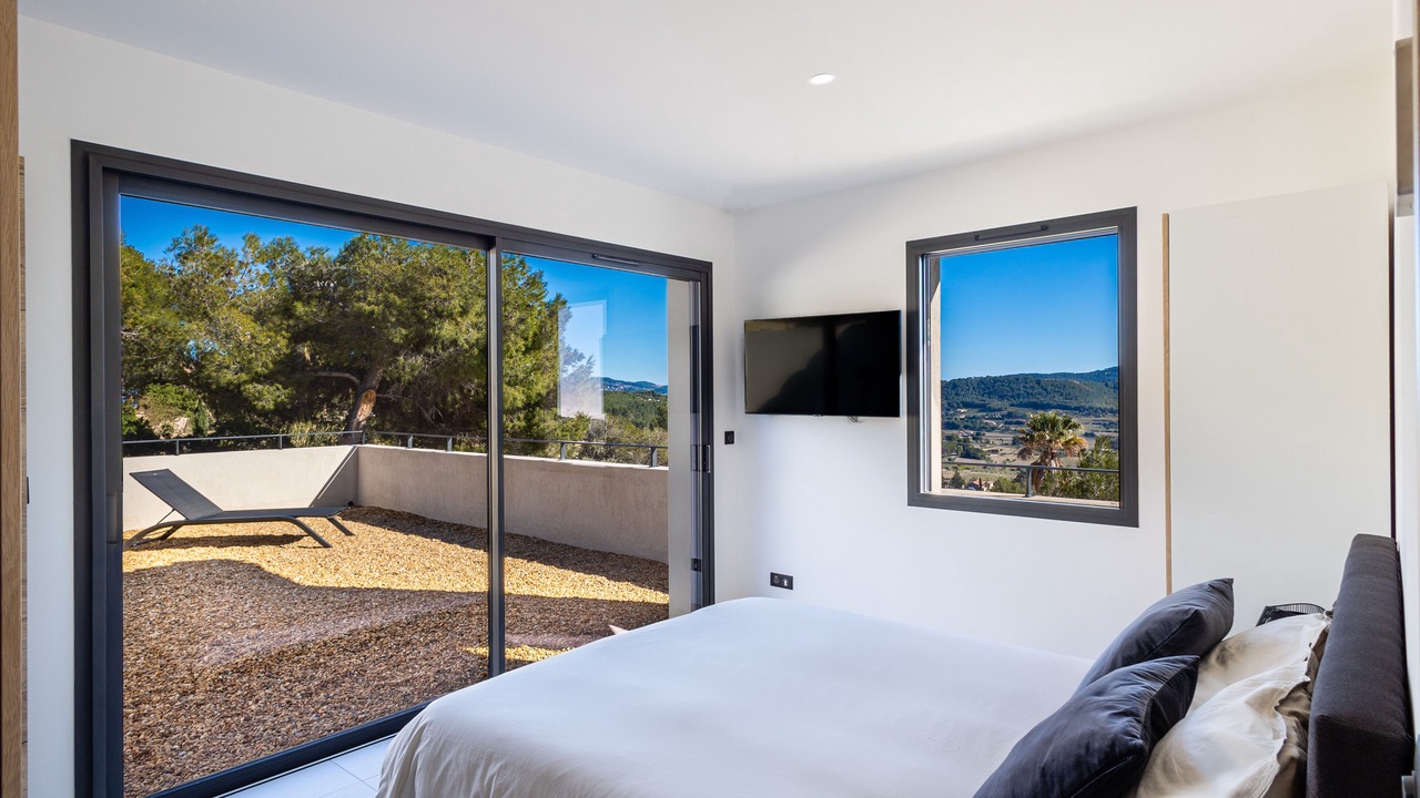Photo of Bedroom in La Cadiere-d'Azur