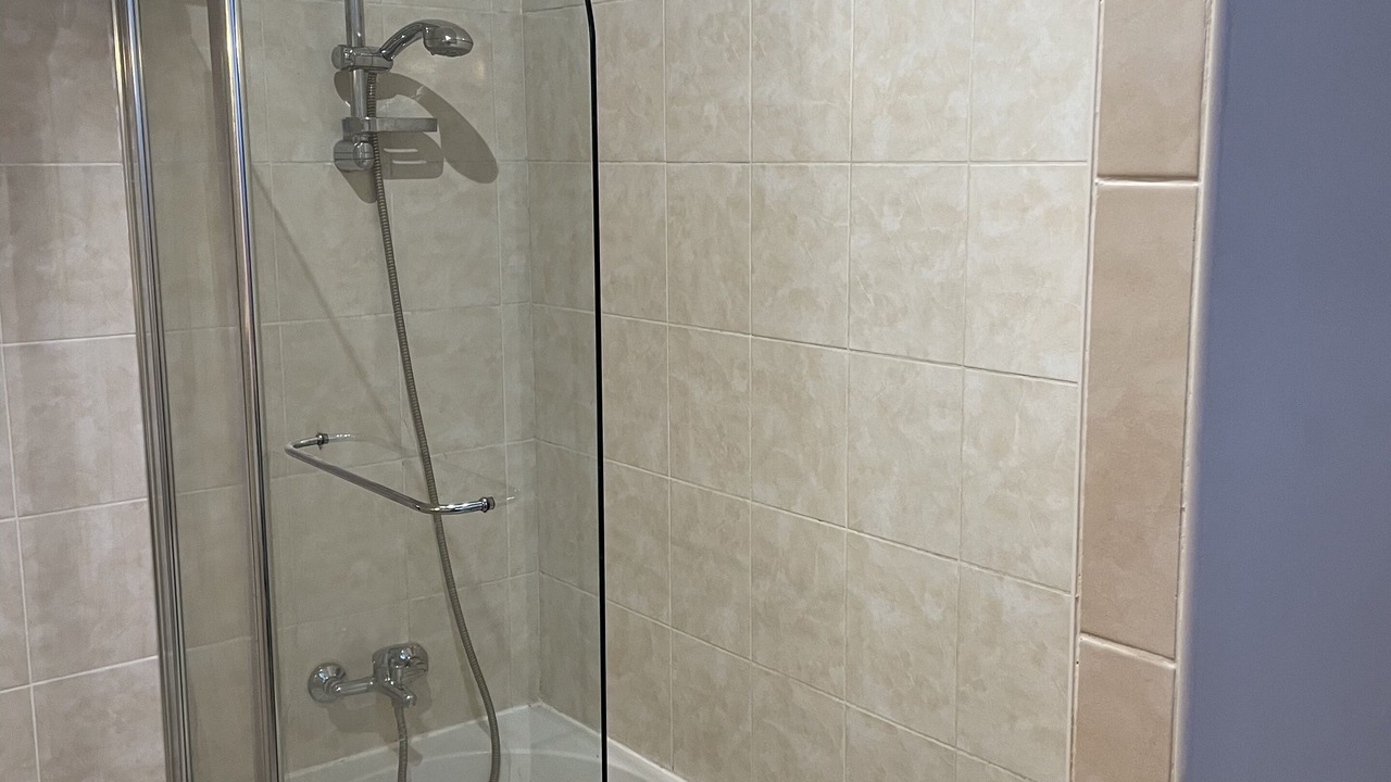 Photo of Bathroom in Gumery