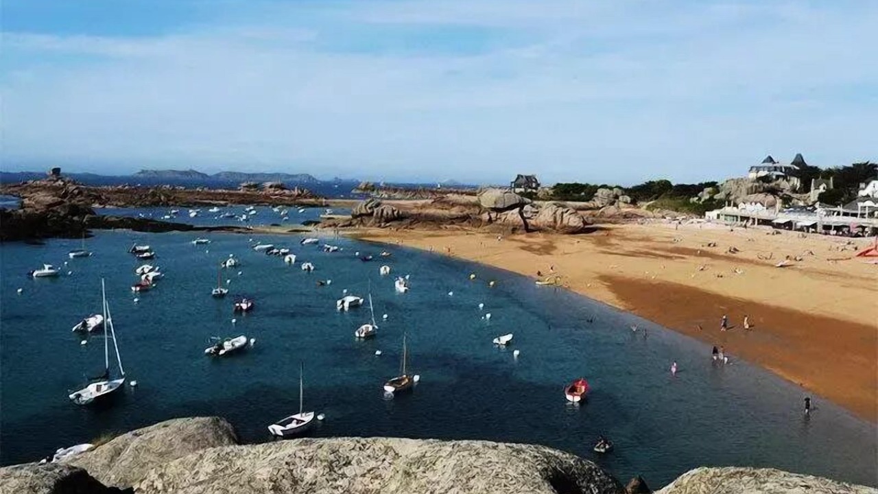 Photo of Others in Perros-Guirec