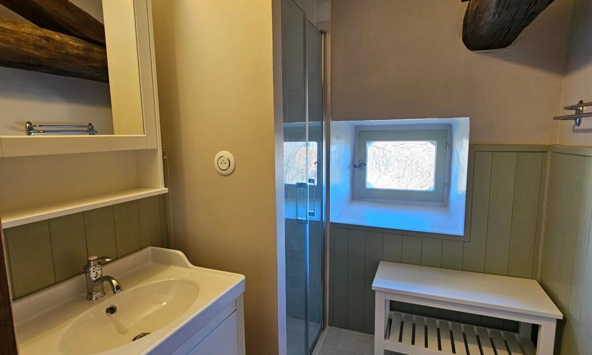 Photo of Bathroom in Sauve
