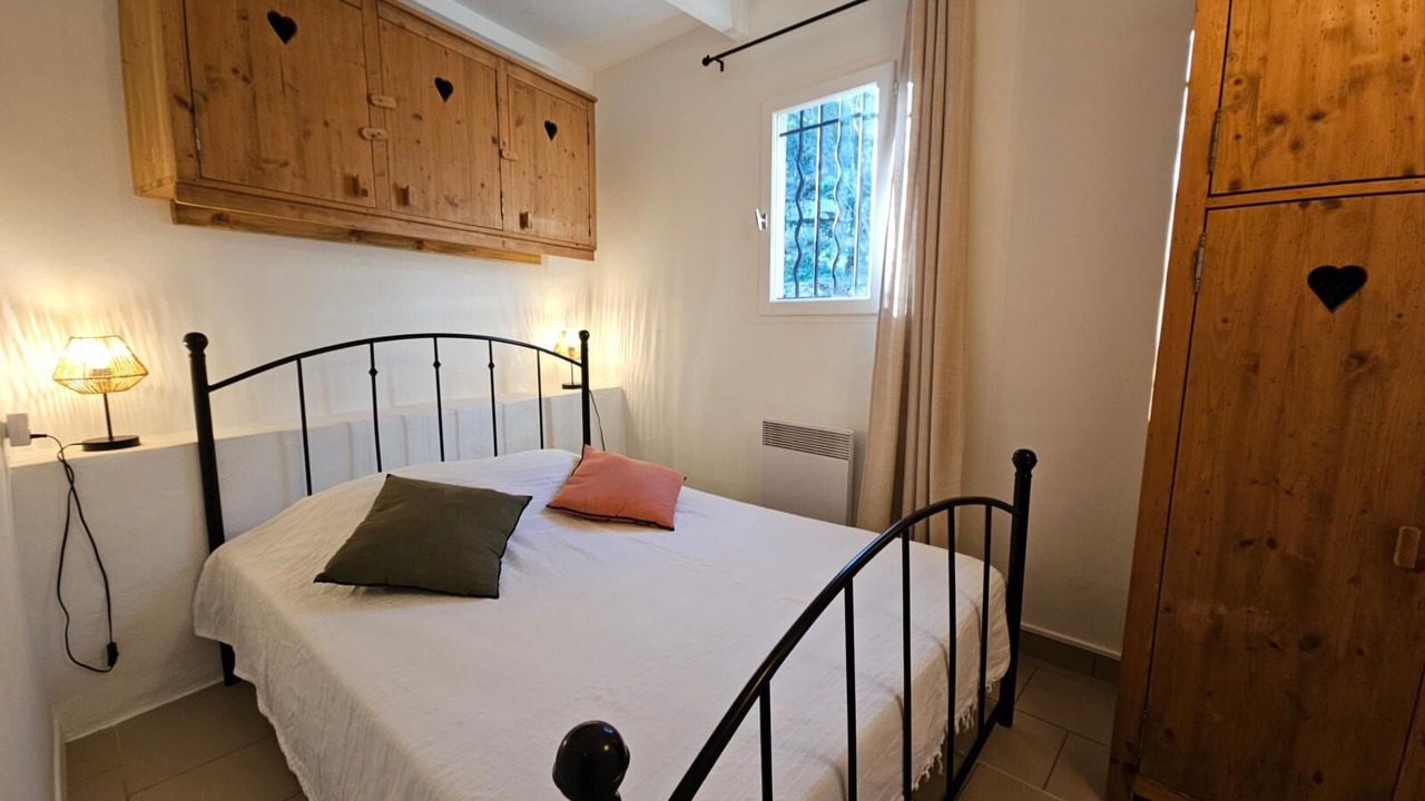 Photo of Bedroom in Sauve