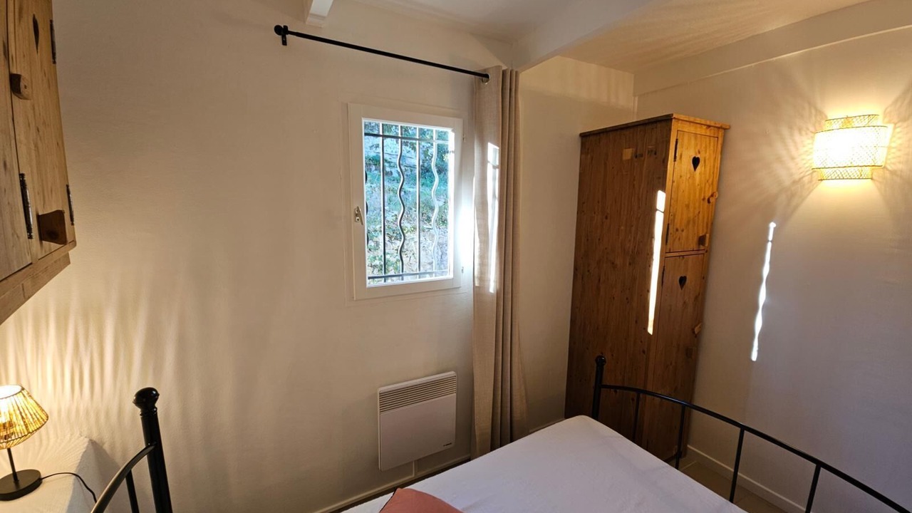 Photo of Bedroom in Sauve