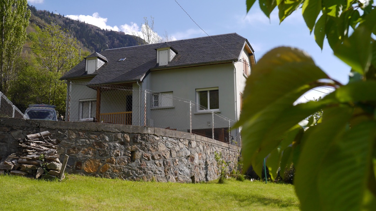 Photo of Outdoor in Gedre