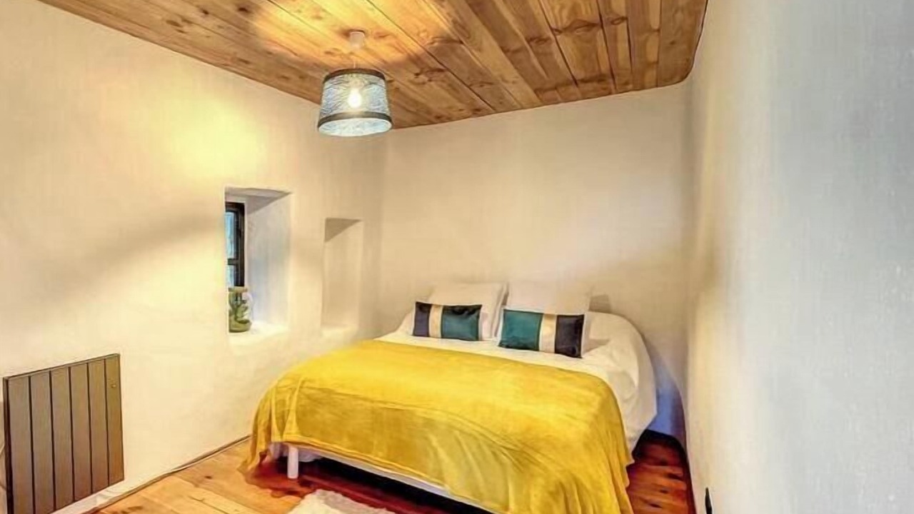 Photo of Bedroom in Saint-Etienne-de-Fontbellon