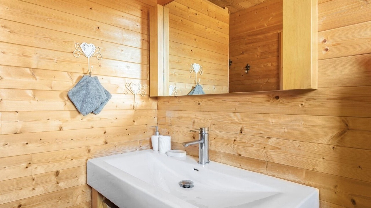 Photo of Bathroom in Montclar
