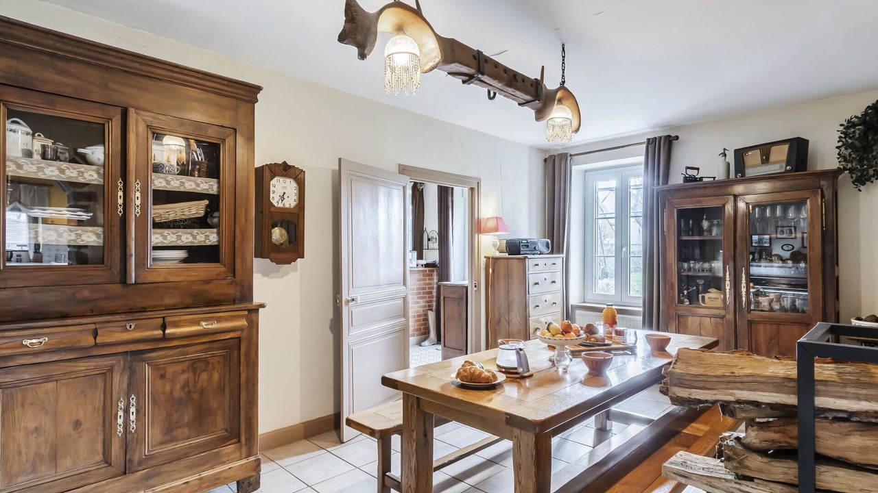 Photo of Others in Yffiniac