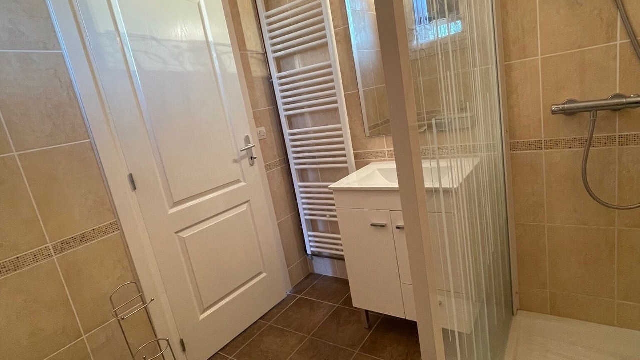 Photo of Bathroom in Tremolat