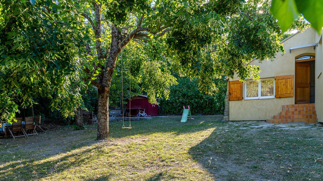 Photo of Outdoor in Saint-Andre-les-Alpes