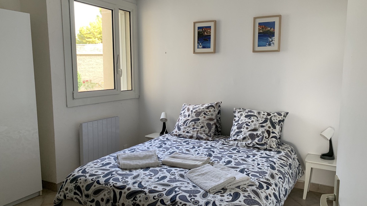Photo of Bedroom in Cassis