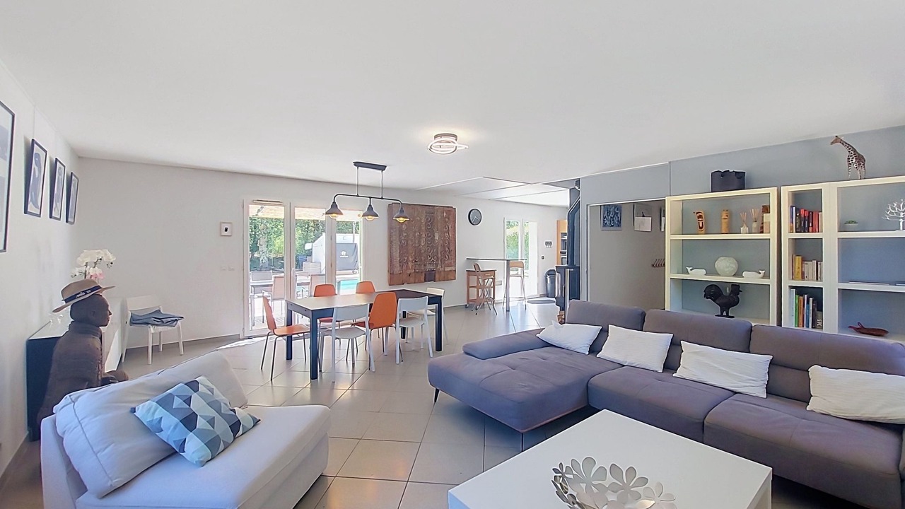 Photo of Livingroom in Bagnols-en-Foret