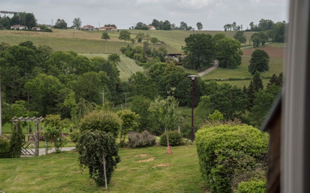 Photo of Others in Begole