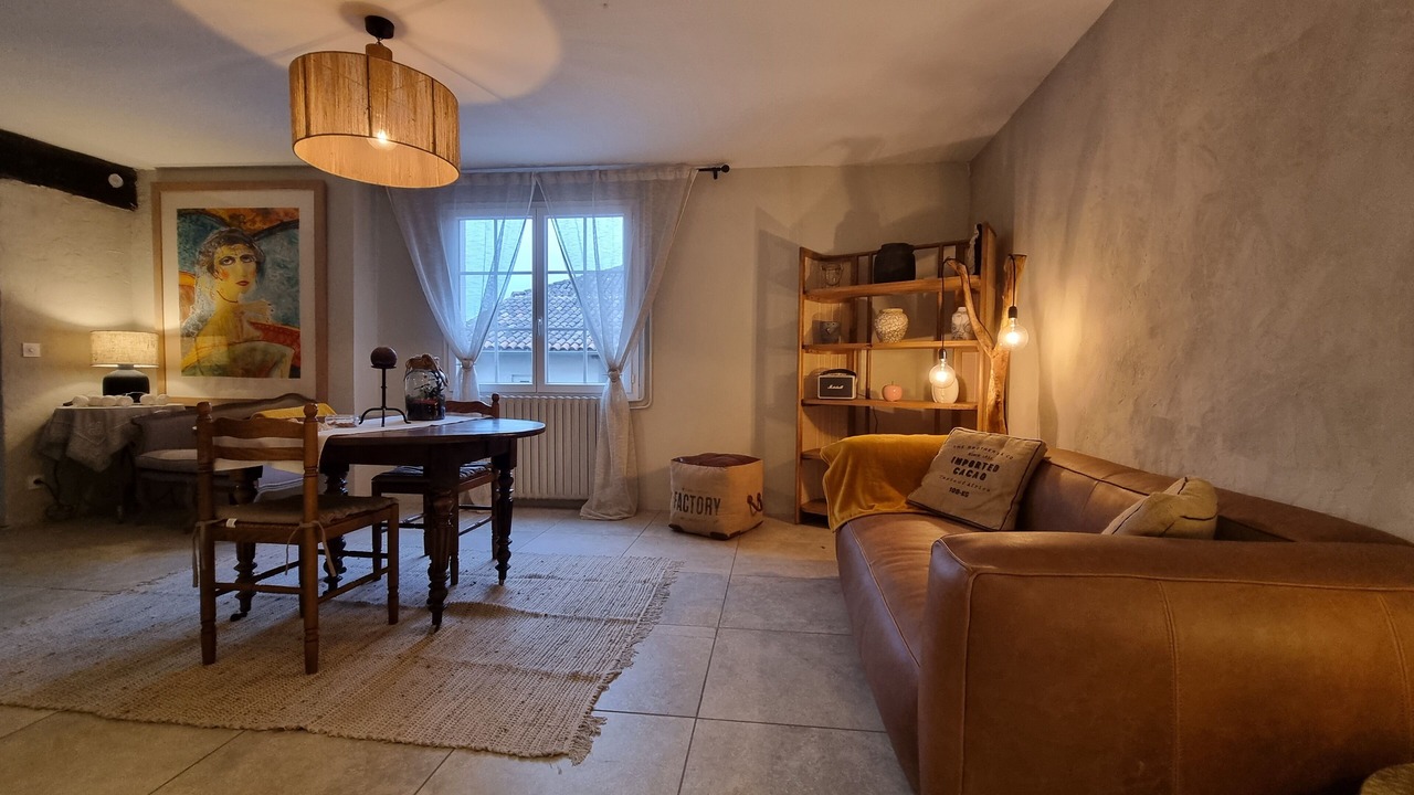 Photo of Livingroom in Puymaurin