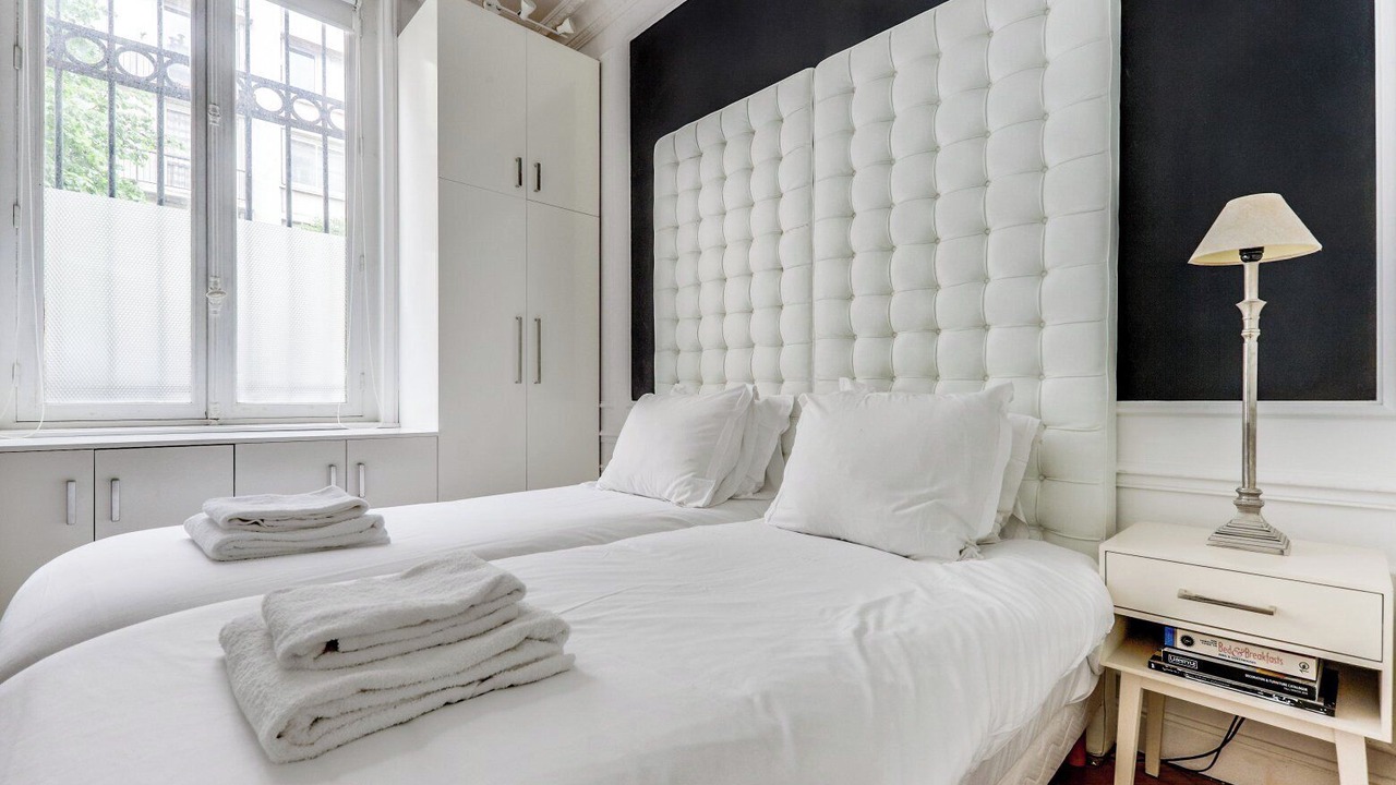 Photo of Bedroom in Notre-Dame-des-Champs