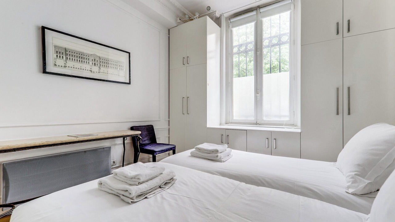 Photo of Bedroom in Notre-Dame-des-Champs