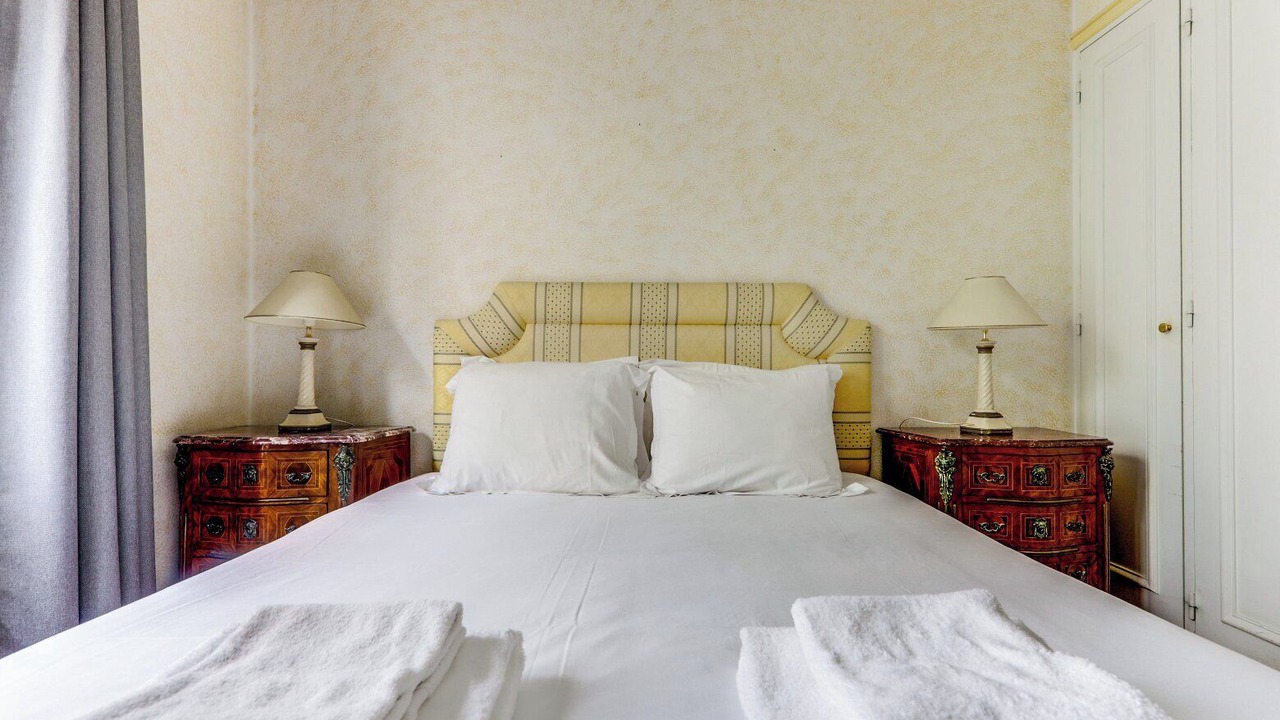 Photo of Bedroom in Notre-Dame-des-Champs