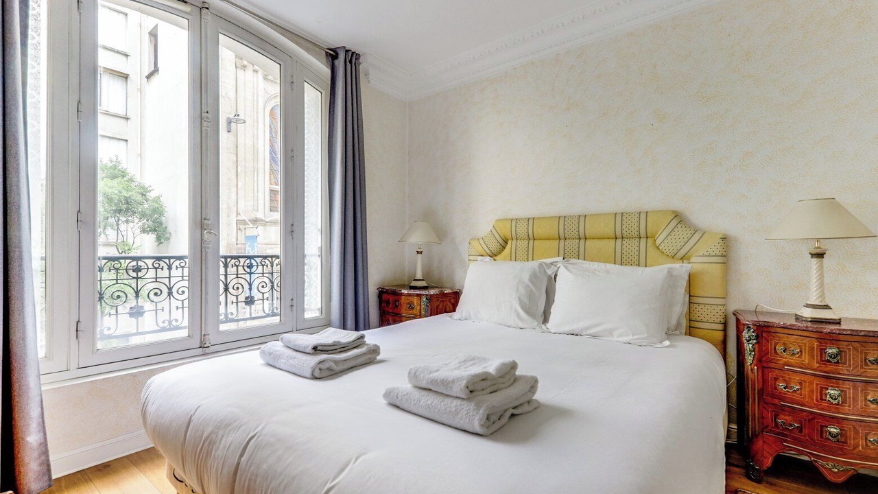 Photo of Bedroom in Notre-Dame-des-Champs