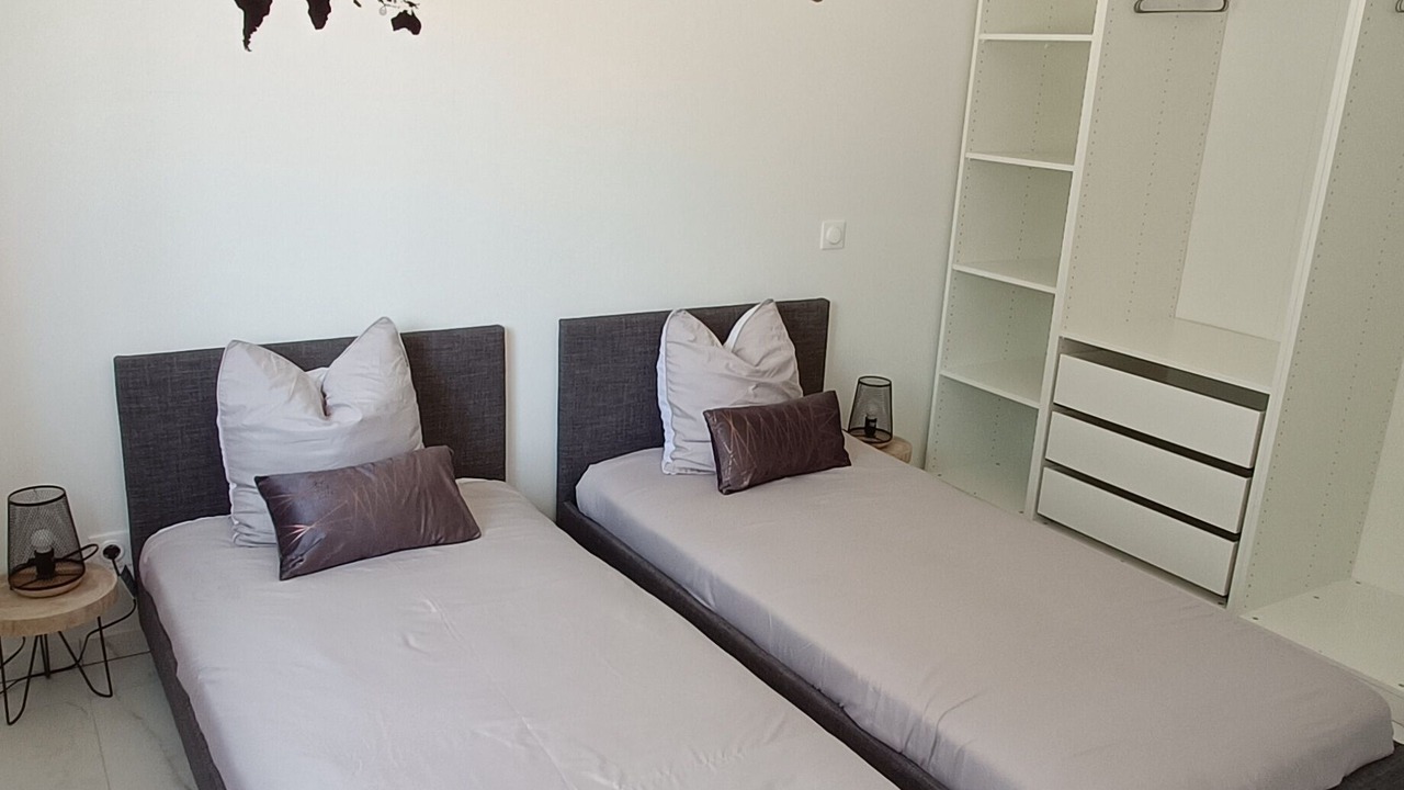 Photo of Bedroom in Meynes