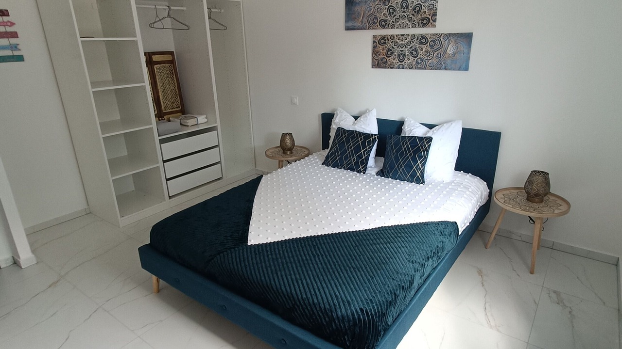 Photo of Bedroom in Meynes