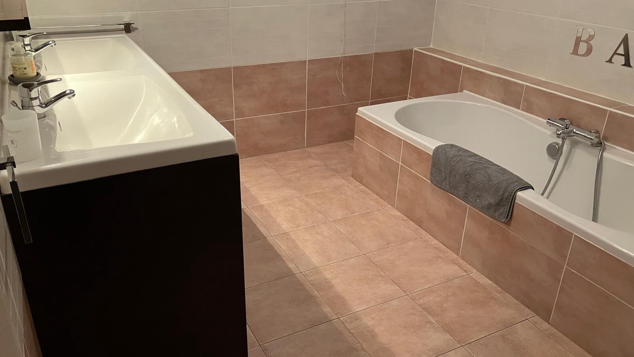 Photo of Bathroom in Langrolay-sur-Rance