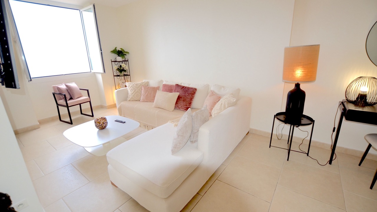 Photo of Livingroom in Beausoleil