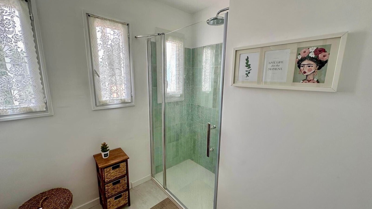 Photo of Bathroom in Bandol