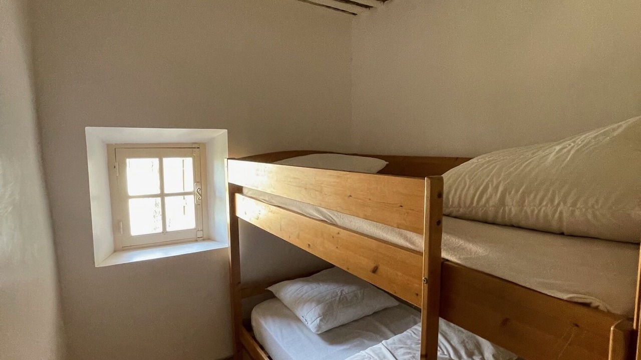 Photo of Bedroom in Saumane-de-Vaucluse