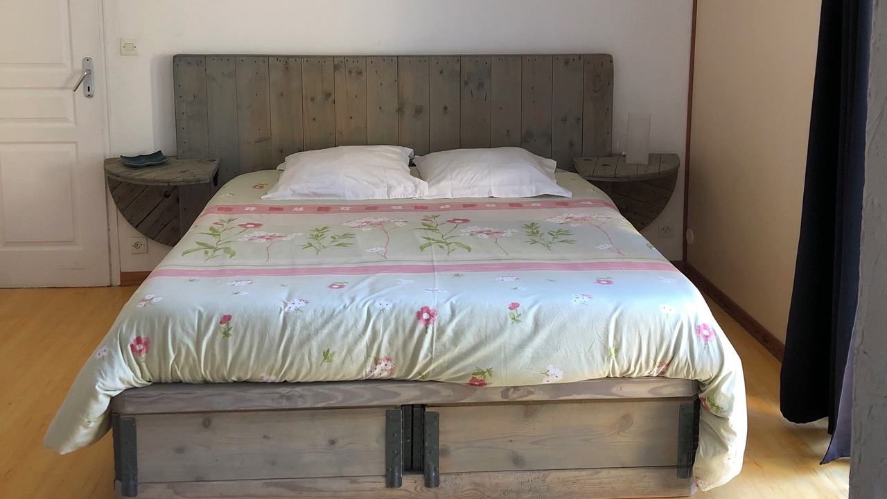 Photo of Bedroom in Ploumagoar