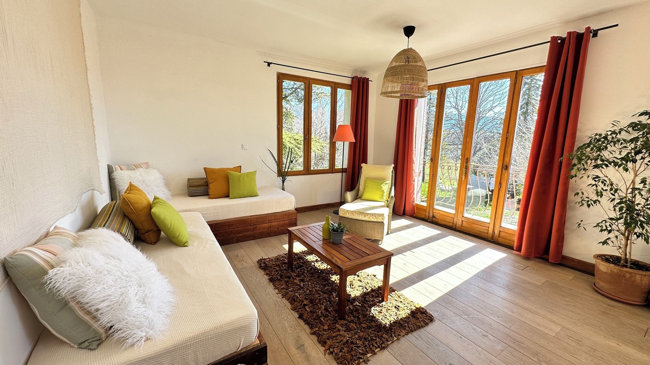 Photo of Livingroom in Saint-Jurs