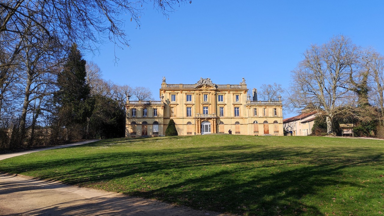 Photo of Outdoor in Ville-sur-Yron
