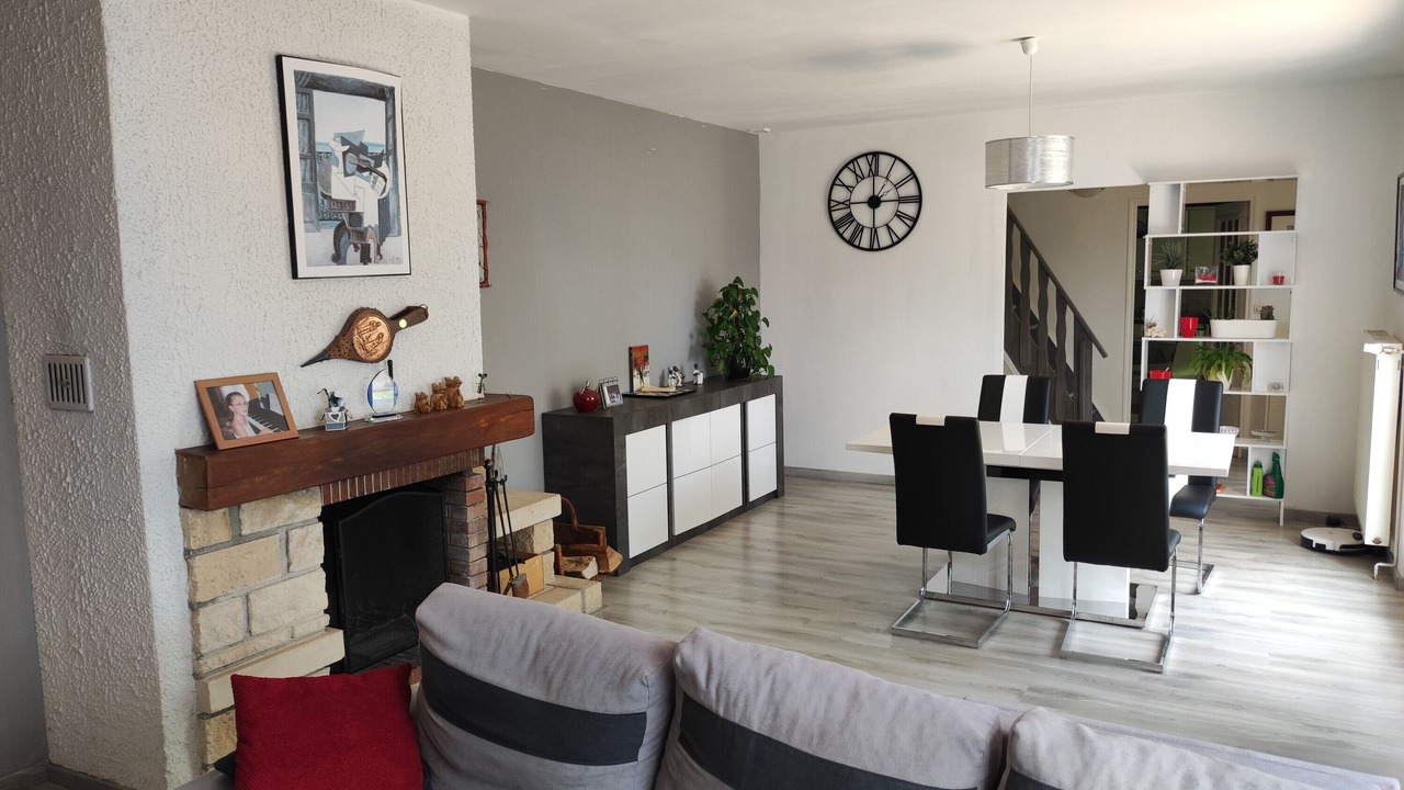 Photo of Livingroom in Ville-sur-Yron