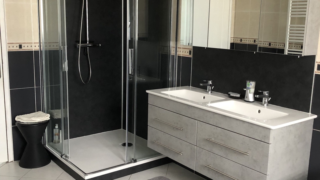 Photo of Bathroom in Lanvollon