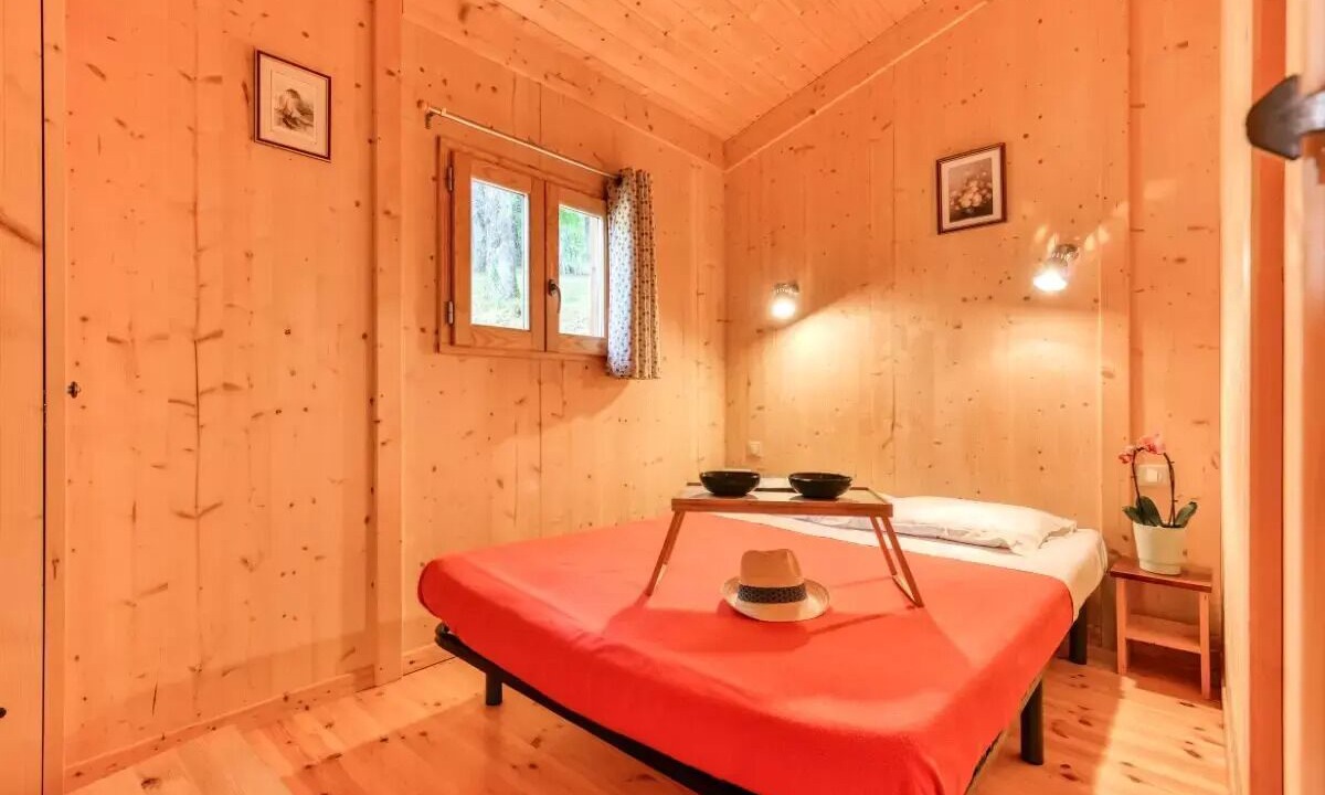 Photo of Bedroom in Montoulieu