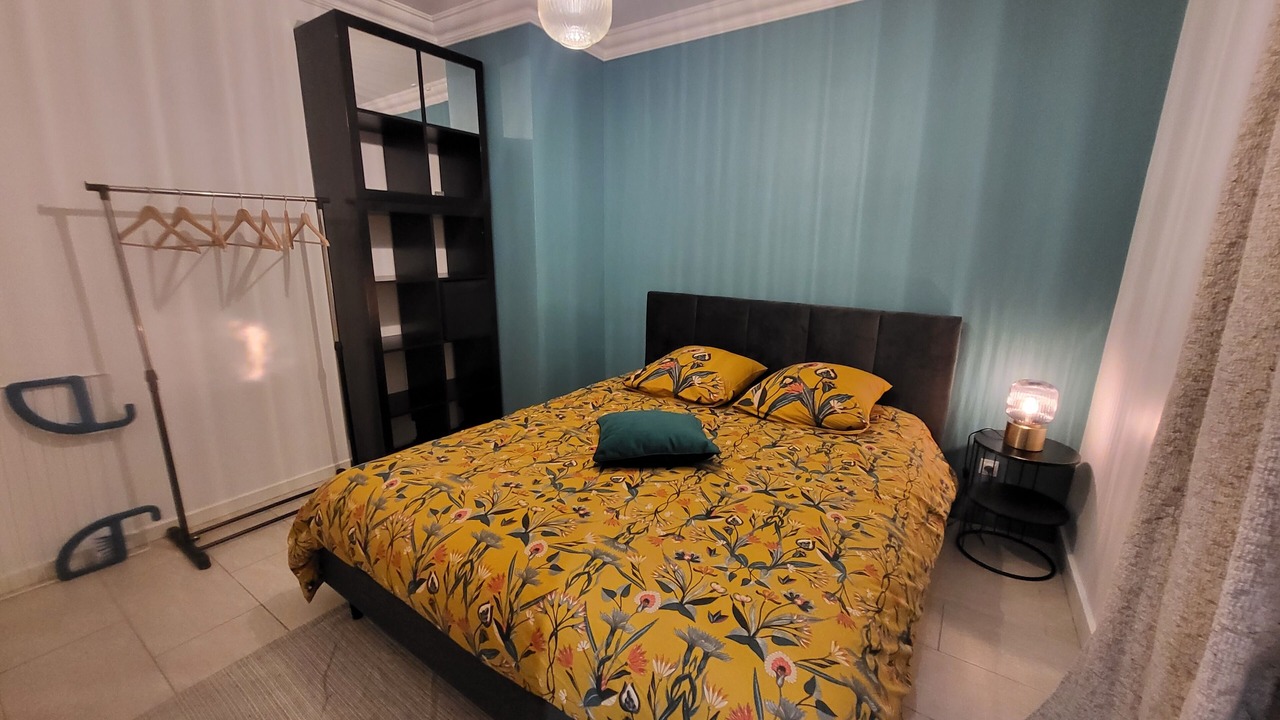 Photo of Bedroom in Chalons-en-Champagne
