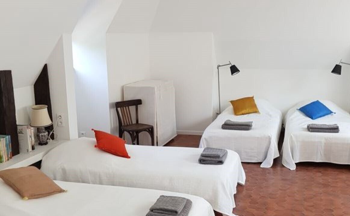 Photo of Bedroom in Saint-Denis-Catus