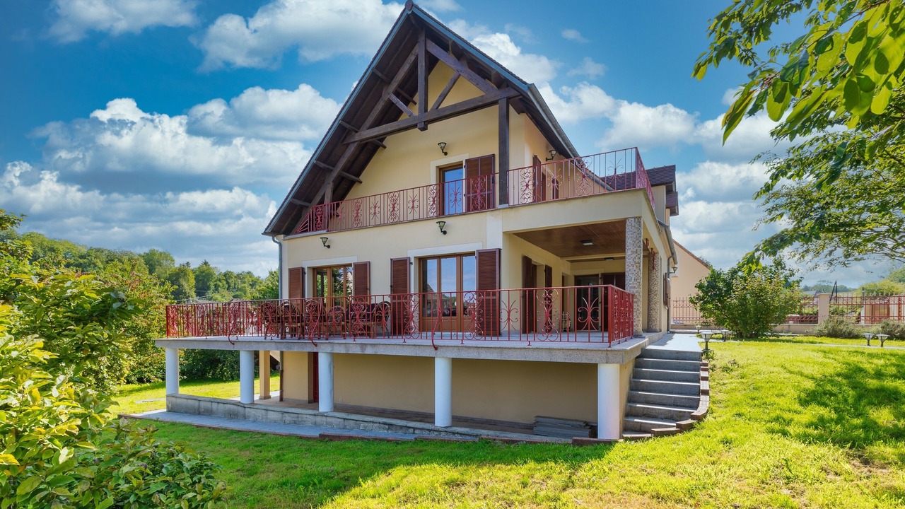 Photo of Outdoor in Chalautre-la-Petite