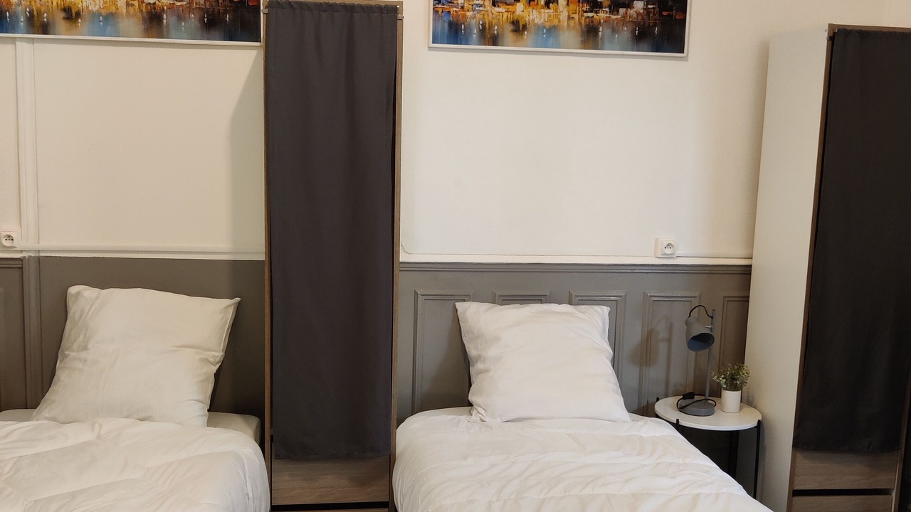 Photo of Bedroom in Romilly-sur-Seine