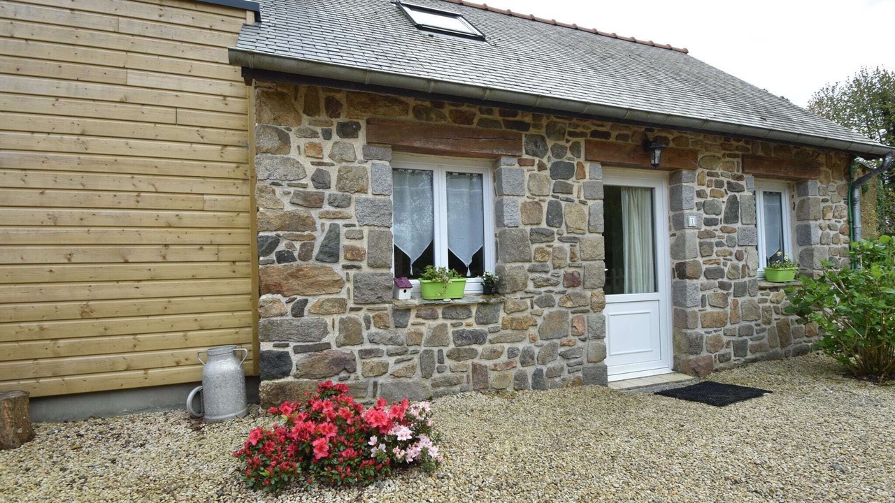 Photo of Outdoor in Saint-Gilles-les-Bois