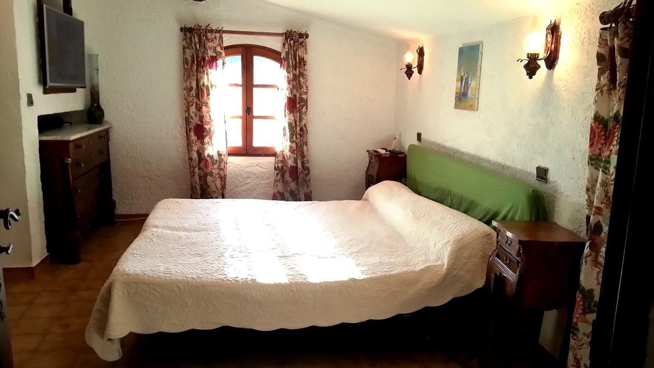 Photo of Bedroom in Le Beausset