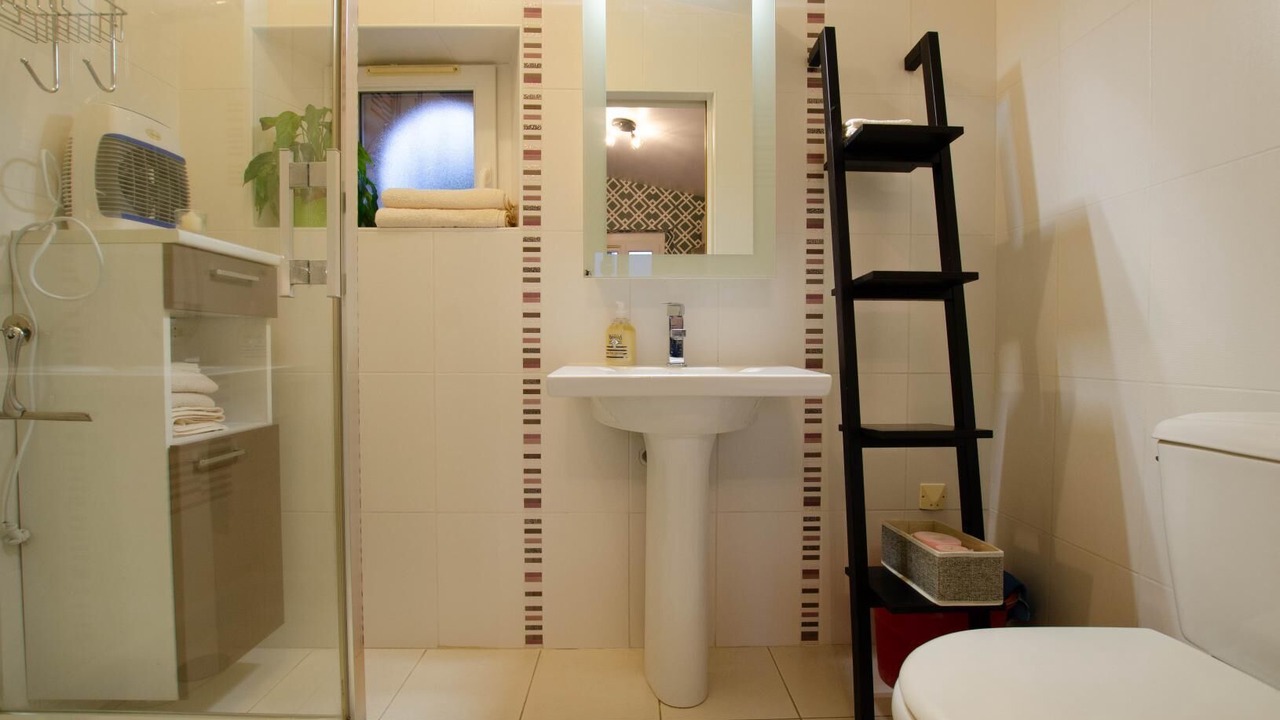 Photo of Bathroom in Charmont-sous-Barbuise