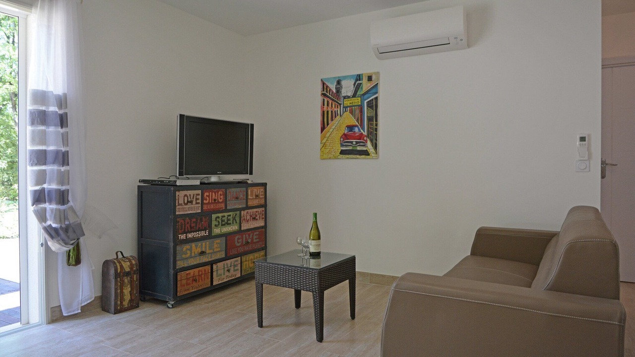 Photo of Livingroom in Saint-Cezaire-sur-Siagne