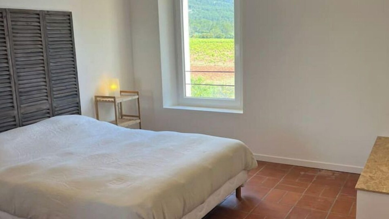 Photo of Bedroom in Cuers