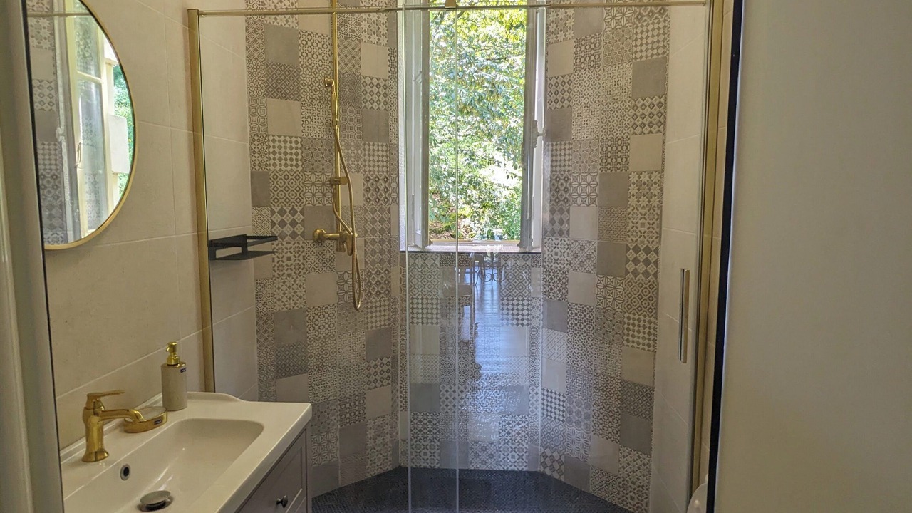 Photo of Bathroom in Bagneres-de-Bigorre