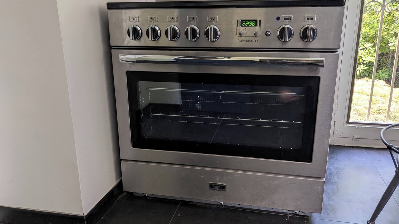 Photo of Kitchen in Bagneres-de-Bigorre