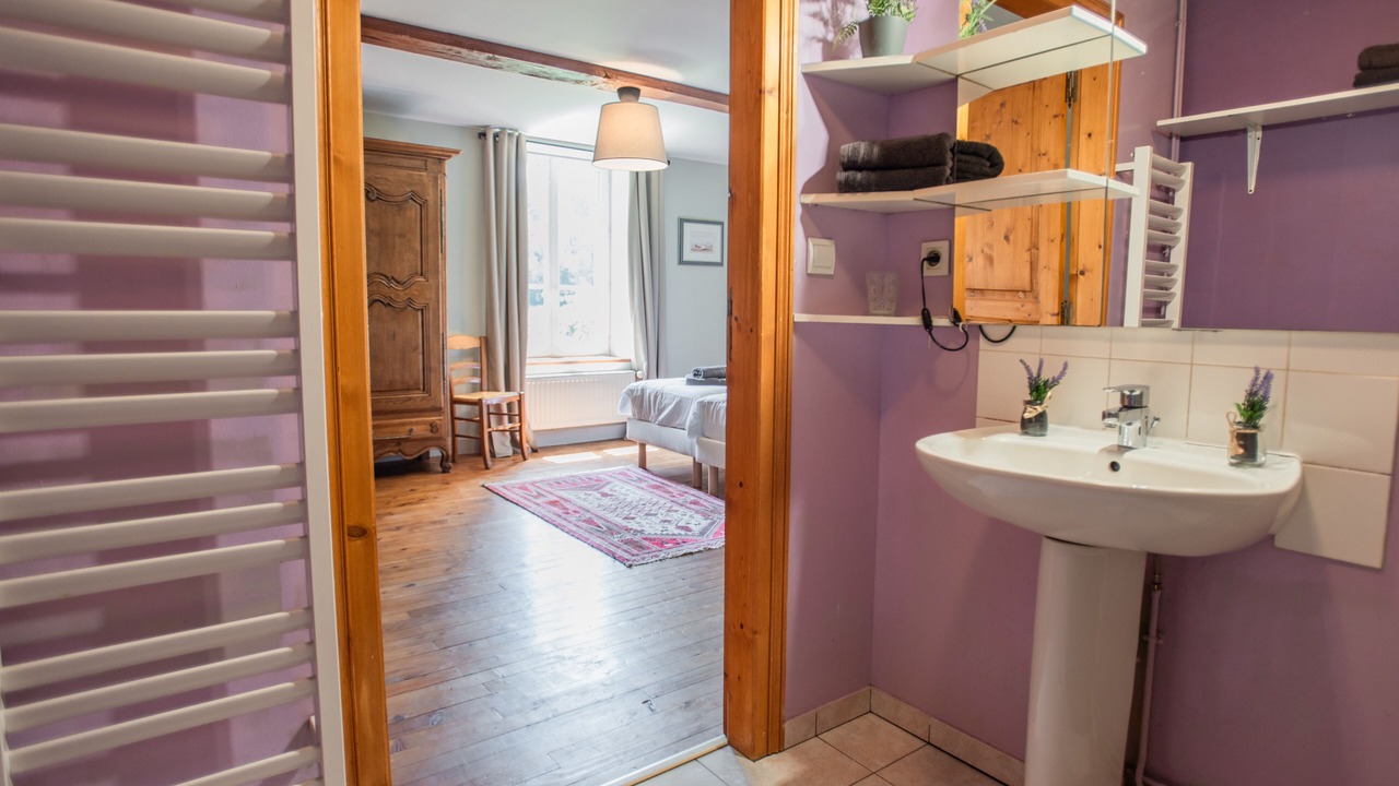 Photo of Bathroom in Guignicourt-sur-Vence
